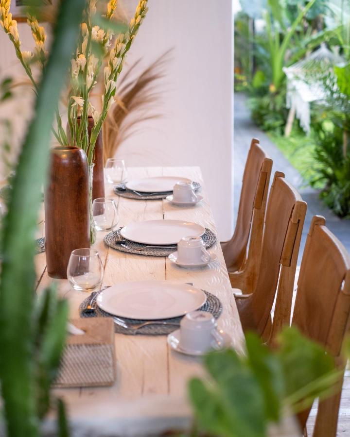 Villa Yogi Surf 3 Canggu Екстериор снимка