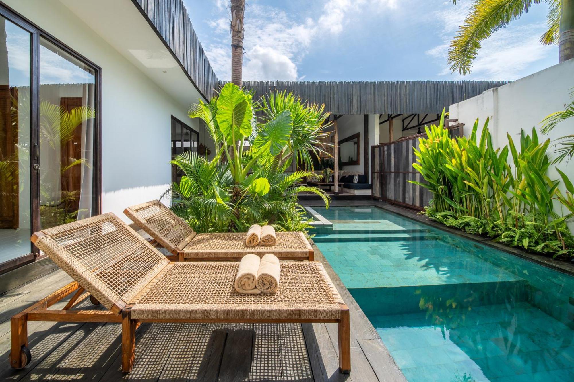 Villa Yogi Surf 3 Canggu Екстериор снимка